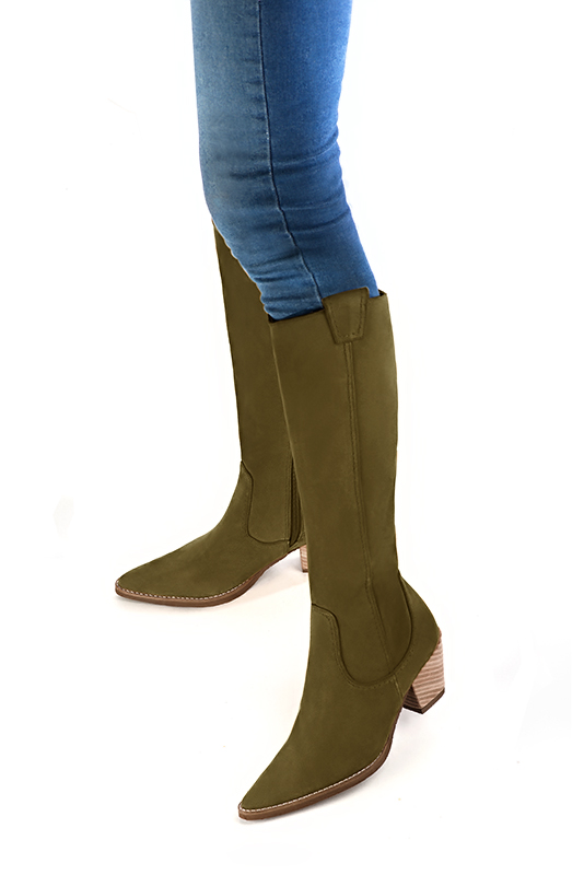 Khaki green women's cowboy boots. Tapered toe. Medium cone heels. Made to measure. Worn view - Florence KOOIJMAN